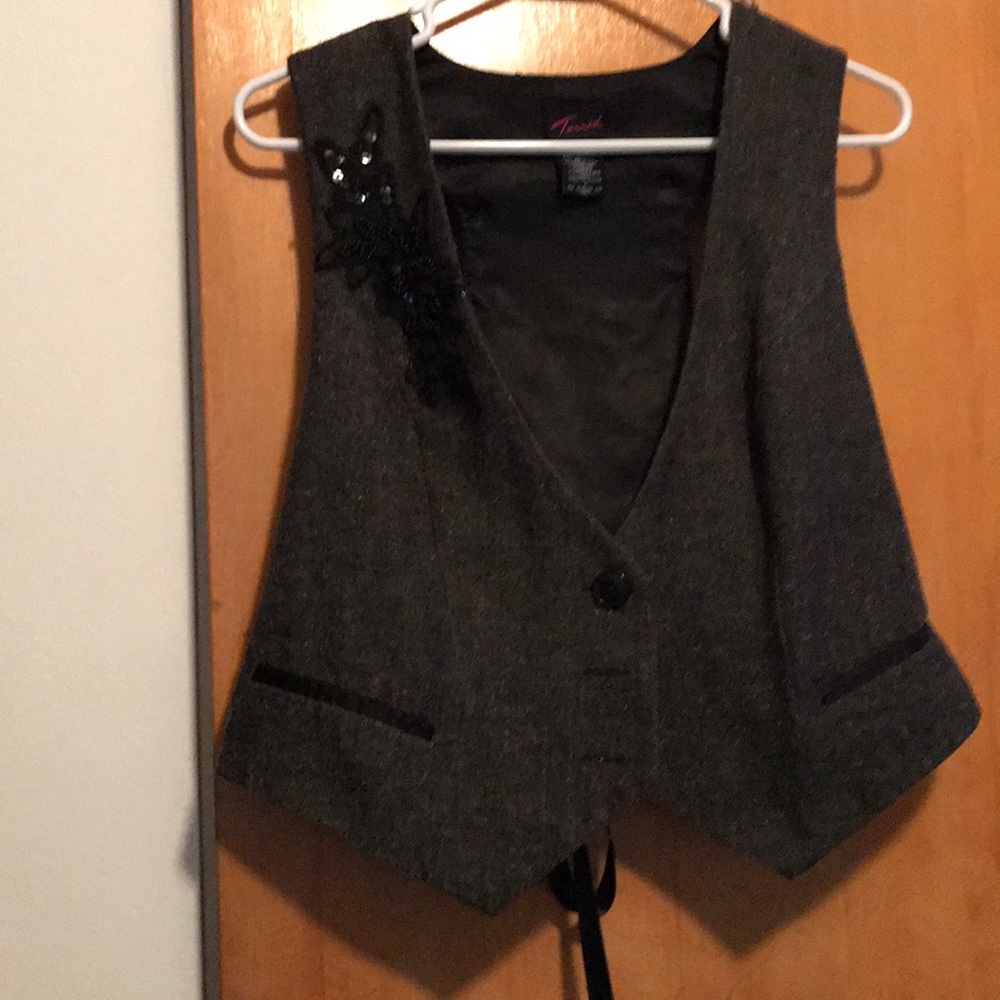 Embroidered vest